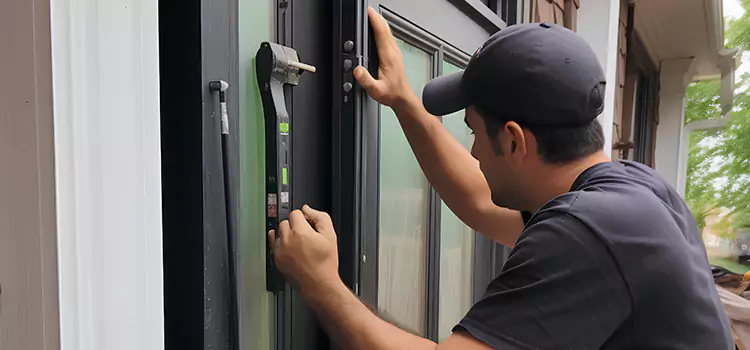 Fix Latch on Sliding Door Munster
